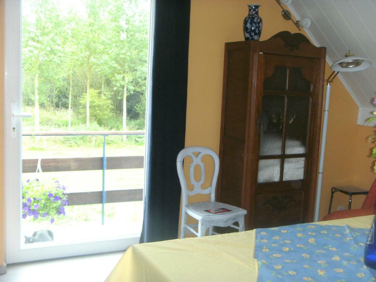 Ferme Lenfant Guest House Ville-Pommeroeul Bagian luar foto